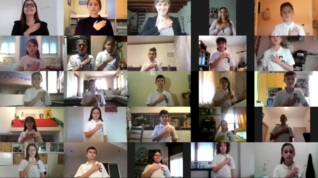 La primaria Gallazzi di Busto canta l’Inno di Mameli…col linguaggio dei segni