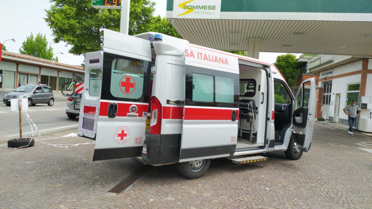 incidente auto e moto a castellanza
