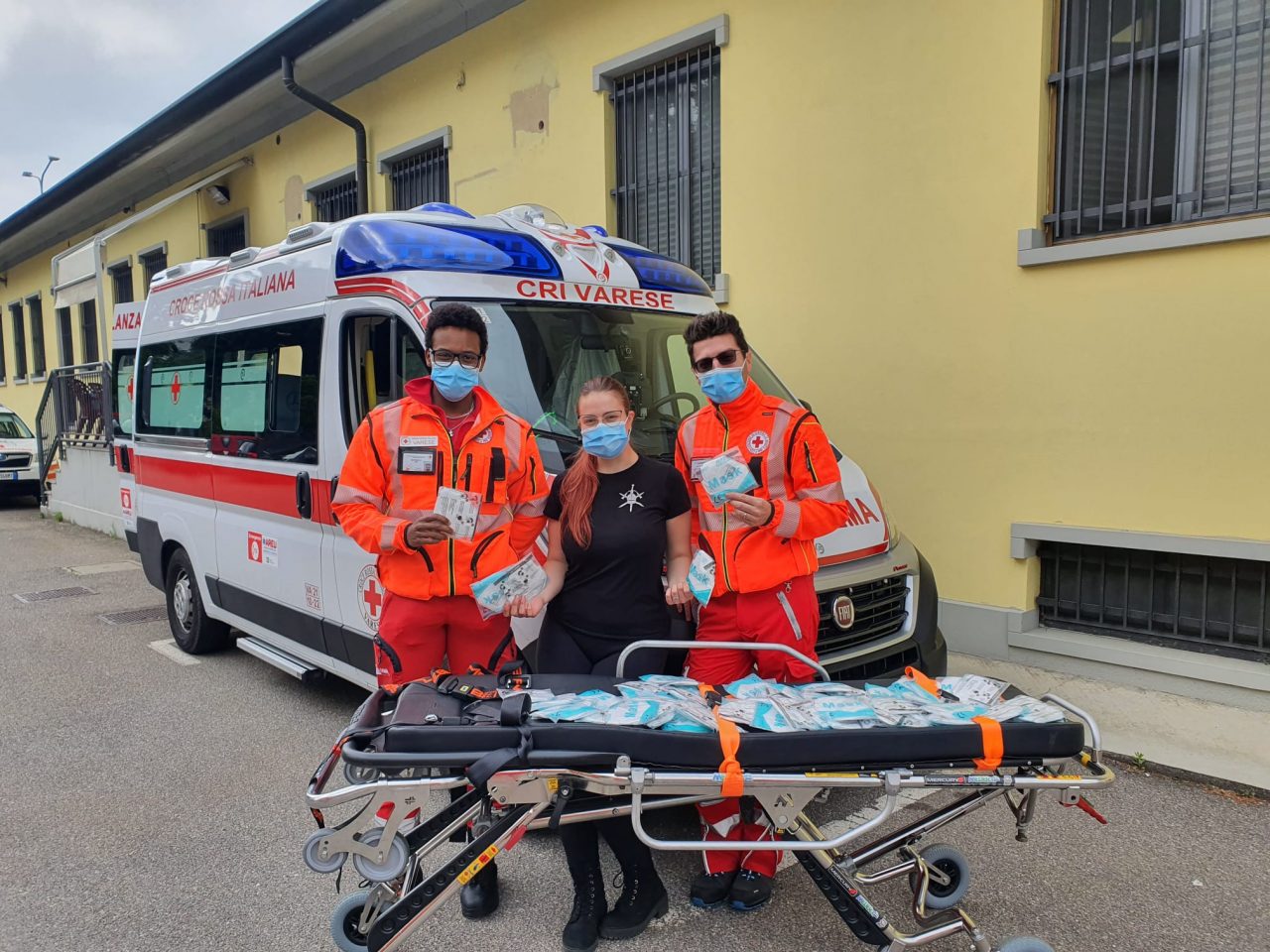 Donate 150 mascherine alla Croce rossa di Tradate