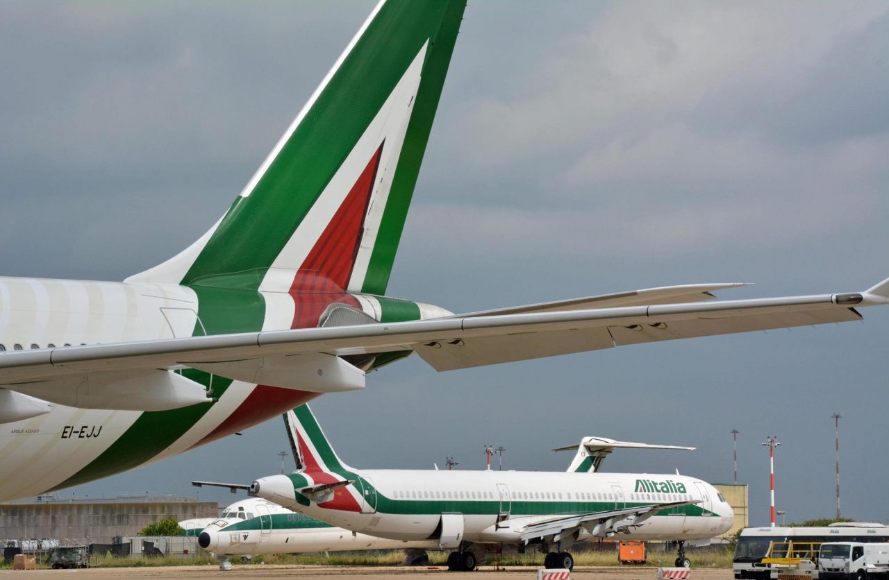 Alitalia dice addio a Malpensa: stop anche agli ultimi collegamenti con Fiumicino
