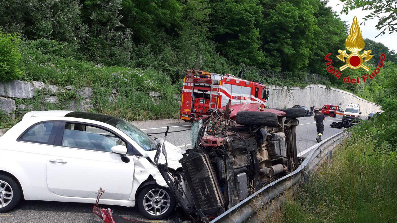 tremendo incidente a varese