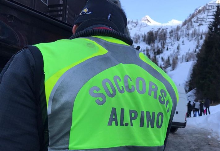 Tragedia in Valmalenco, muore un escursionista