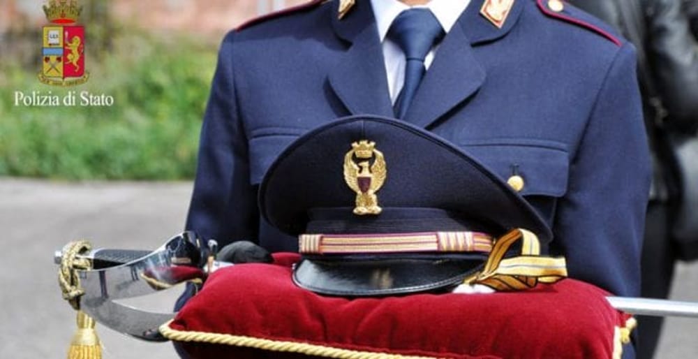 Troppi suicidi in Polizia: “Dietro l’uniforme un dramma silenzioso e invisibile”
