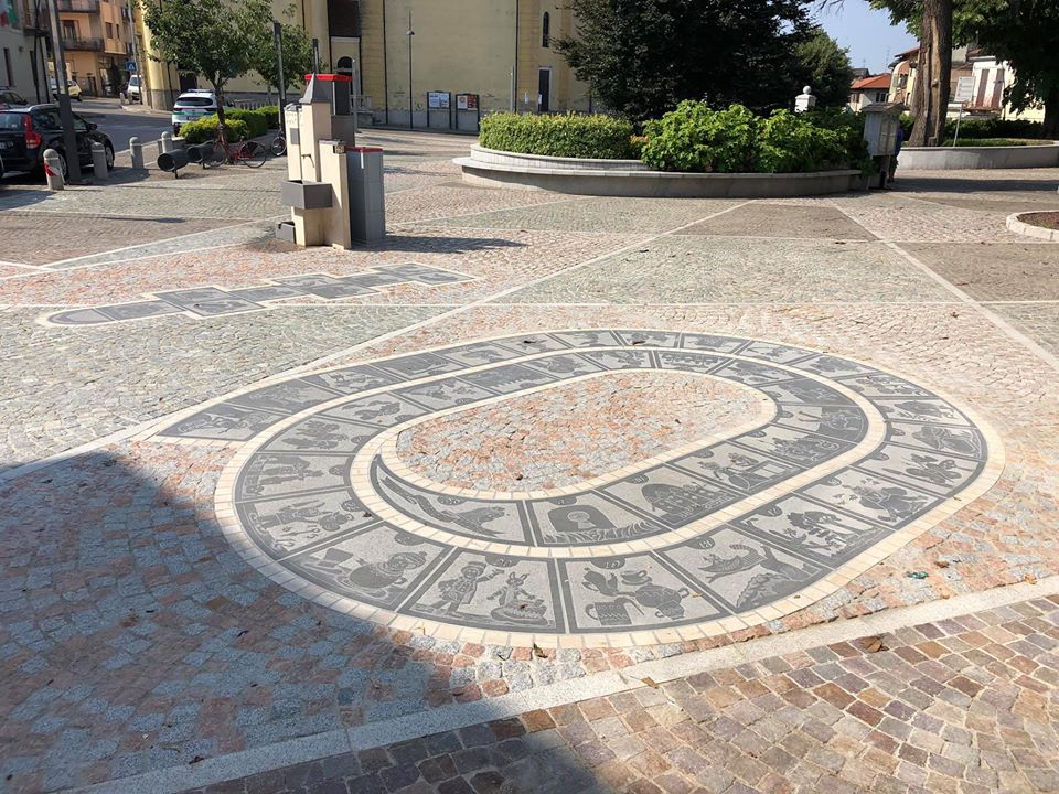 Ecco la piazza dei bambini: gioco, tradizione, aggregazione