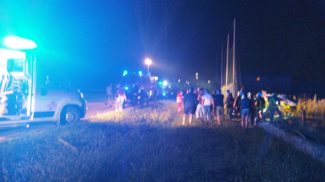 auto ribaltata a gorla minore