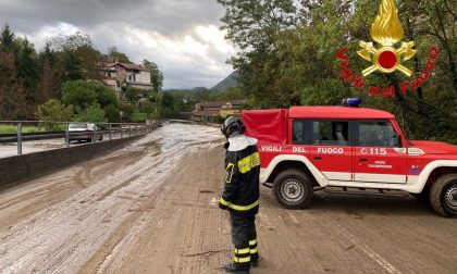 Maltempo, decine di interventi dei Vigili del Fuoco. Sette famiglie evacuate a Luvinate
