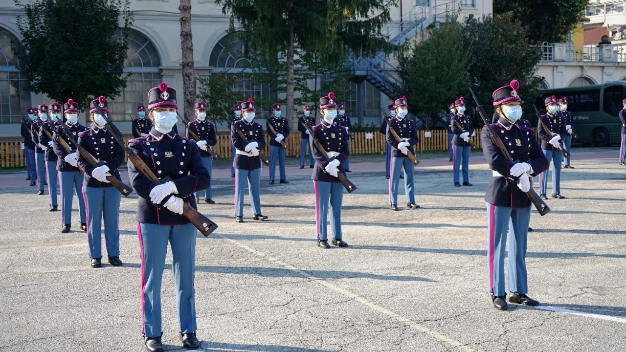 cerimonia di giuramento alla tuilè
