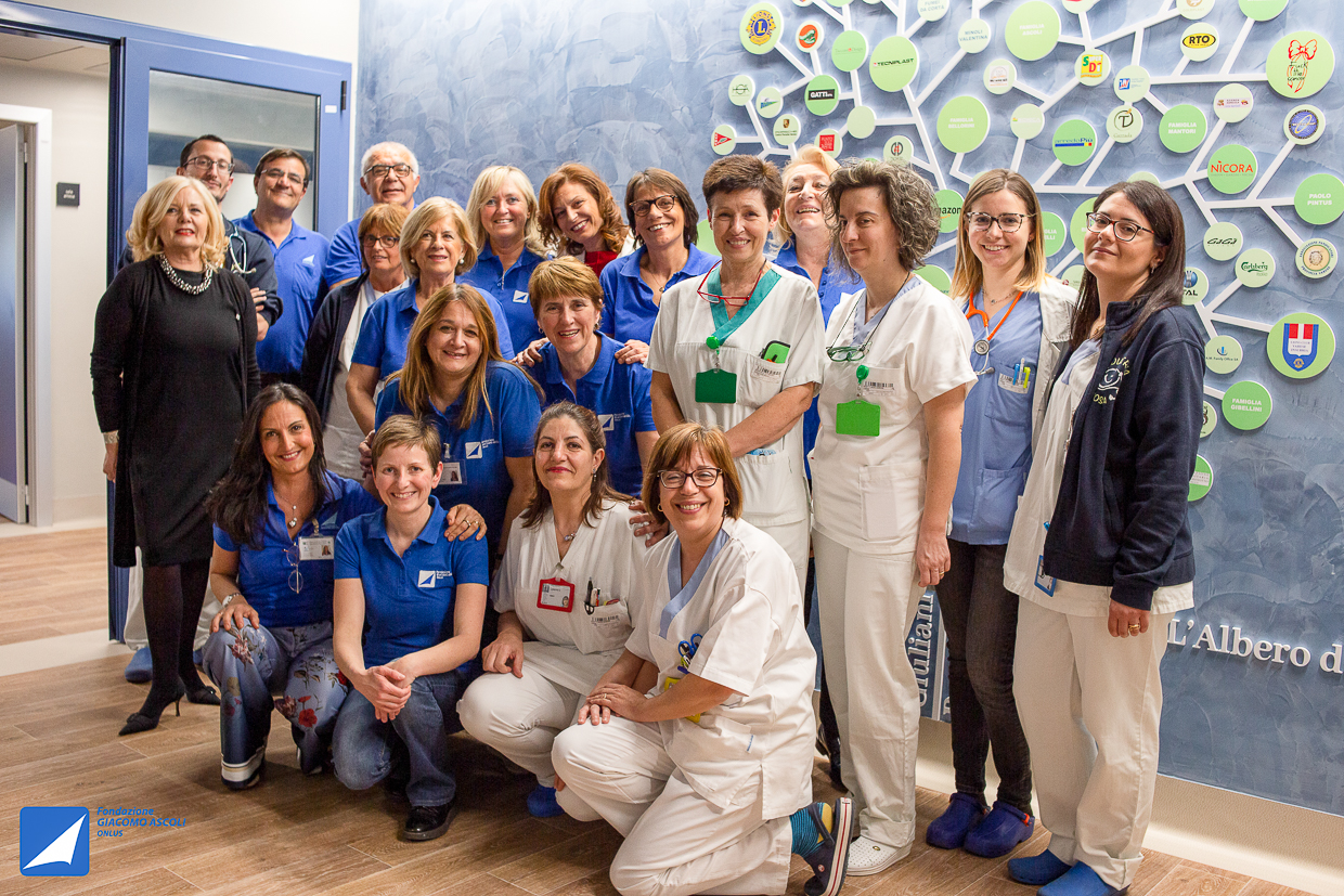 Dopo sette anni finisce il calvario di Elena, guarita dal cancro grazie al Day Center Giacomo Ascoli