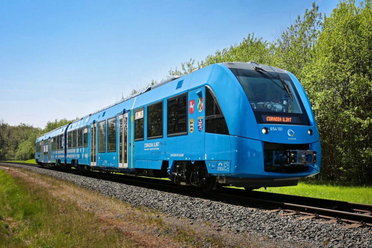 FNM e Trenord passano all’idrogeno: entro il 2023 i primi convogli in Valcamonica