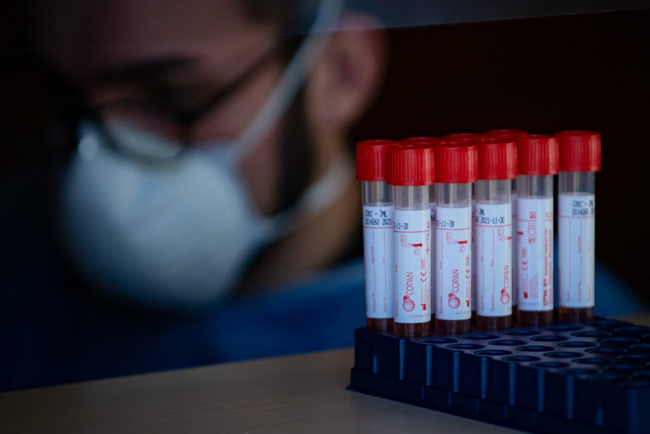 punto tamponi alla caserma nato di solbiate olona