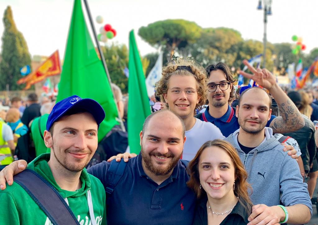 “Come in Francia, mettete un freno ad Amazon”. La Lega Giovani scrive a Conte e Patuanelli