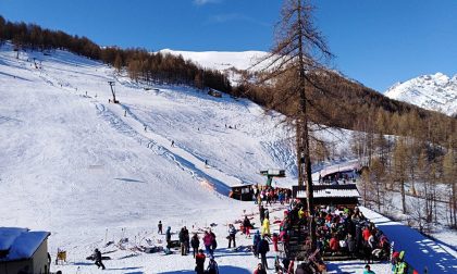 Natale in montagna, la proposta delle Regioni: "Skipass solo per chi pernotta o ha una seconda casa"