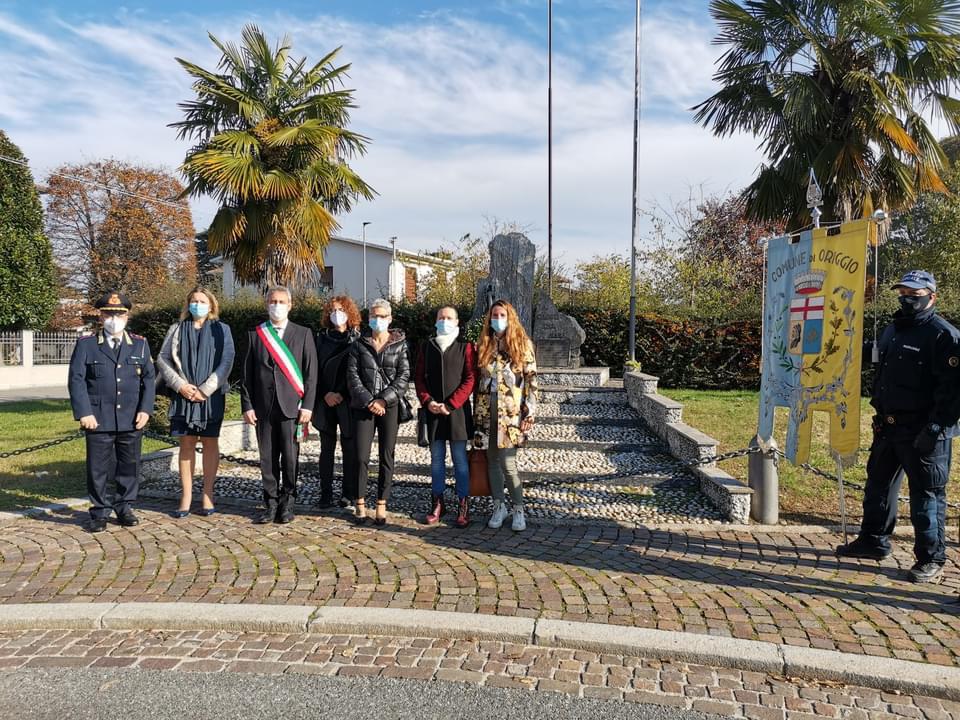 Omaggio ai caduti, il sindaco presente dopo la fine della sua quarantena FOTO