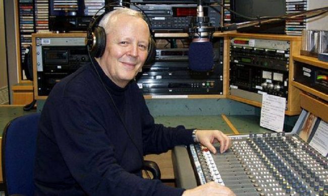 Radio Maria, padre Livio shock sul Covid: “Progetto criminale portato avanti dalle èlite mondiali”