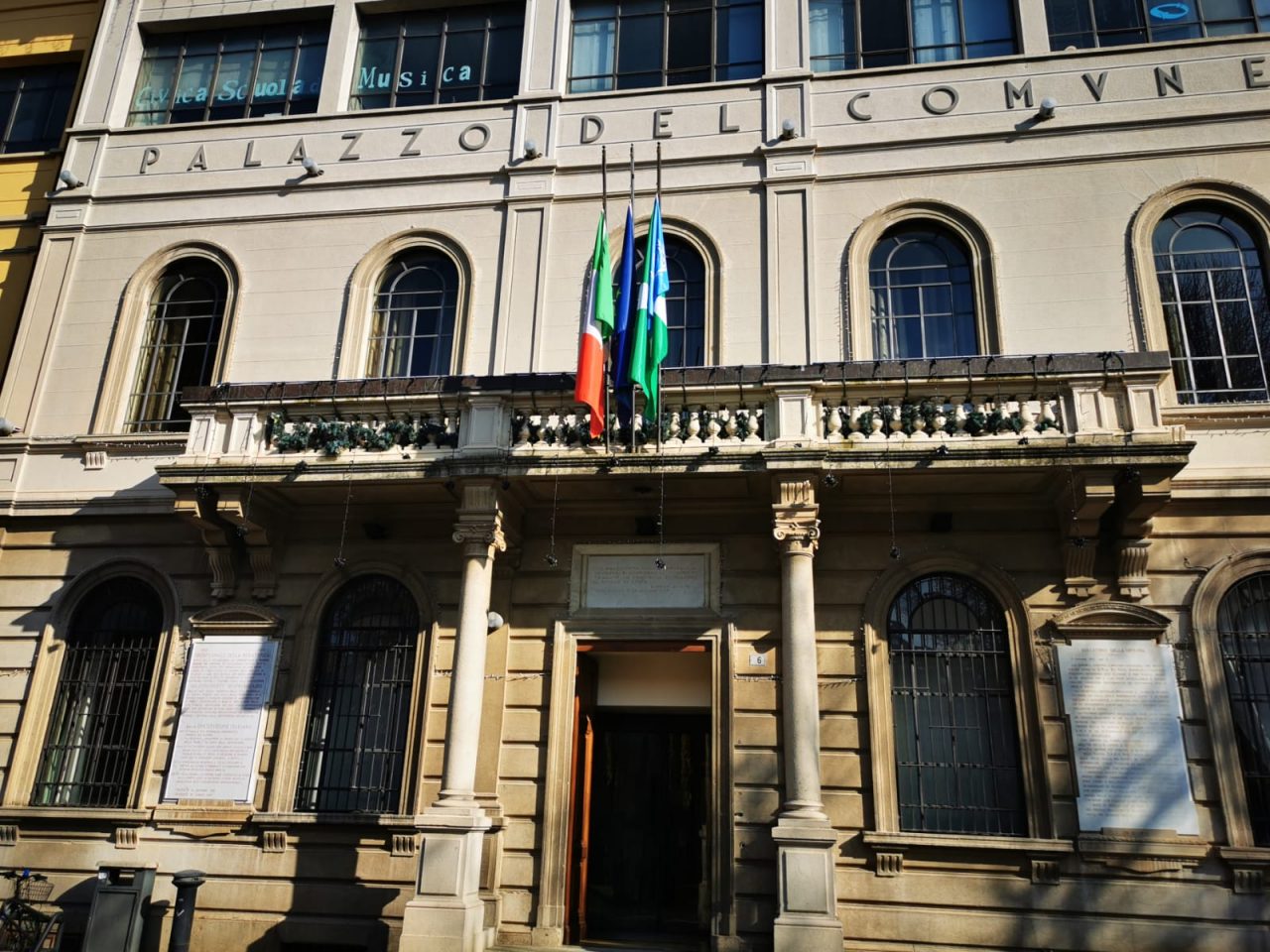 Tradate sfonda soglia dei 200 positivi e dà l’addio a due cittadini