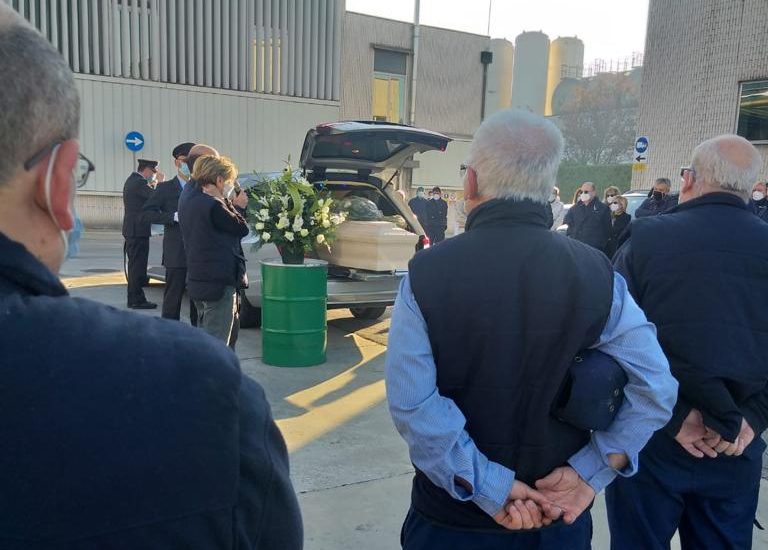 Impianti fermi e sirena alla Bonasedo Spa per salutare Ambrosini