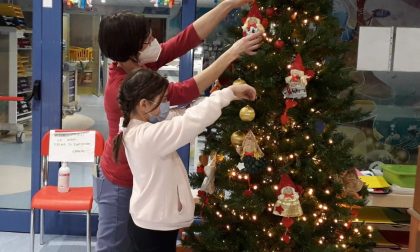 Iniziative vietate ma il Natale entra comunque nelle Pediatrie col Ponte del Sorriso FOTO