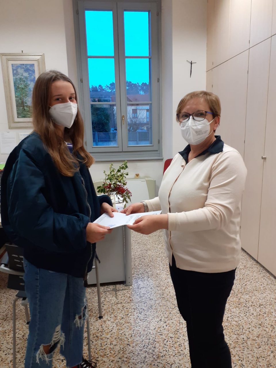 Premiati in Comune i migliori studenti di Venegono Superiore FOTO