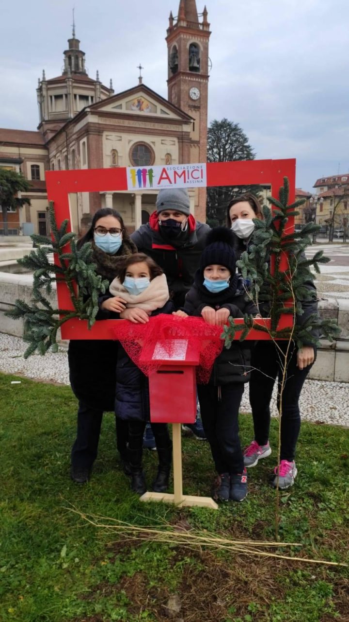 Selfie di Natale in piazza a Cislago
