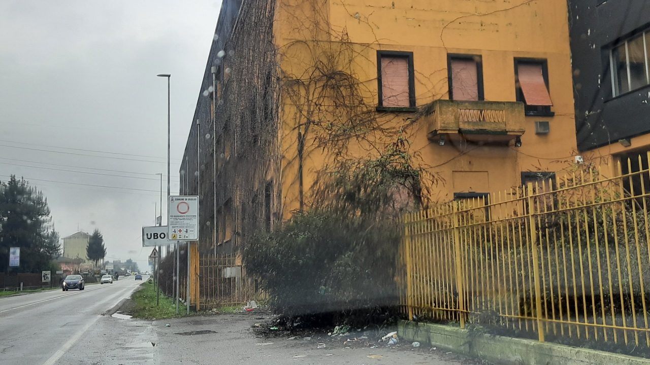 ex lazzaroni uboldo