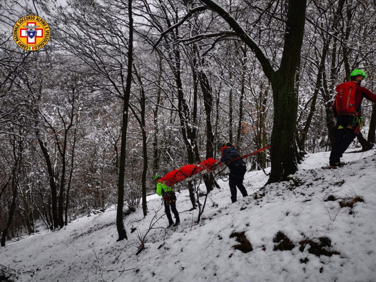 Esercitazione per il Soccorso alpino: simulazioni a sorpresa a Civate e sul Monte Lema