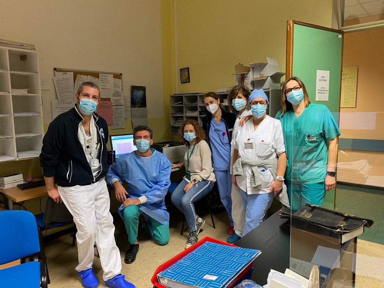 Da venerdì 600 vaccinazioni al giorno alla Sette Laghi: nessuno si tira indietro