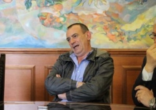 Lonate, si chiude “l’era Colombo”: via le deleghe all’ex sindaco, non c’è più fiducia