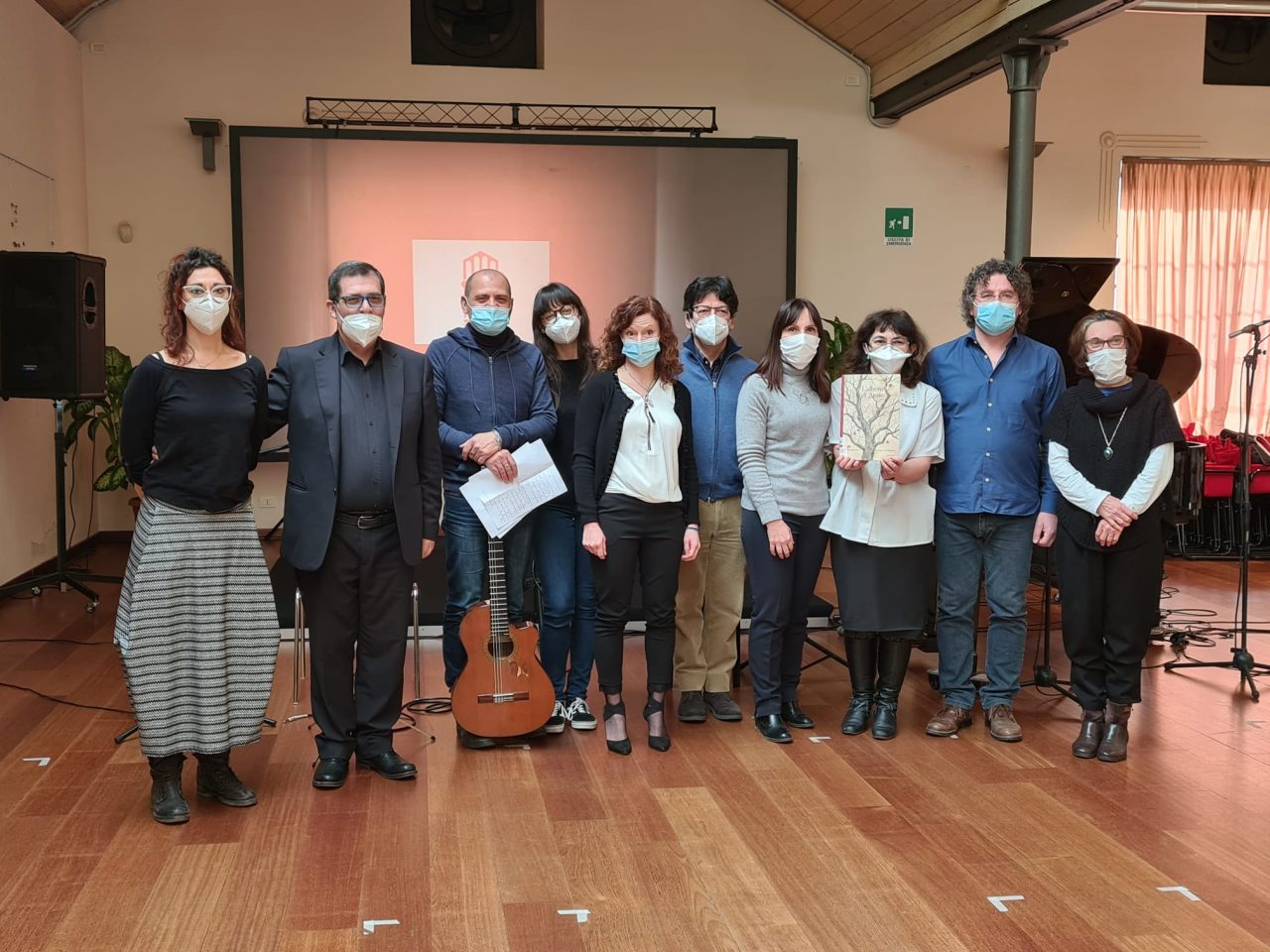 Omaggio alle pietre d’inciampo e “concerto della memoria” in Frera