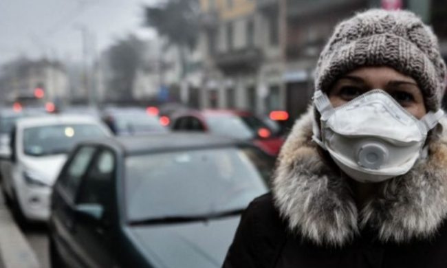 Più inquinamento, maggiore rischio di infettarsi col Covid: lo “studio Varese” dell’Insubria