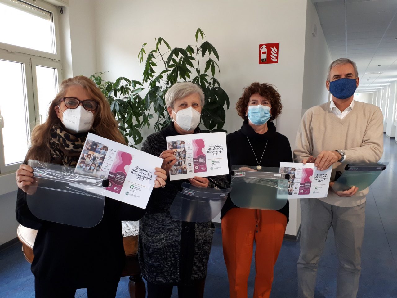 Ancora generosità da CAOS: donate 100 visiere ad Ats Insubria