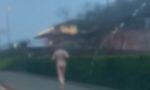 Brescia, esce a correre sul lago… ma è nudo