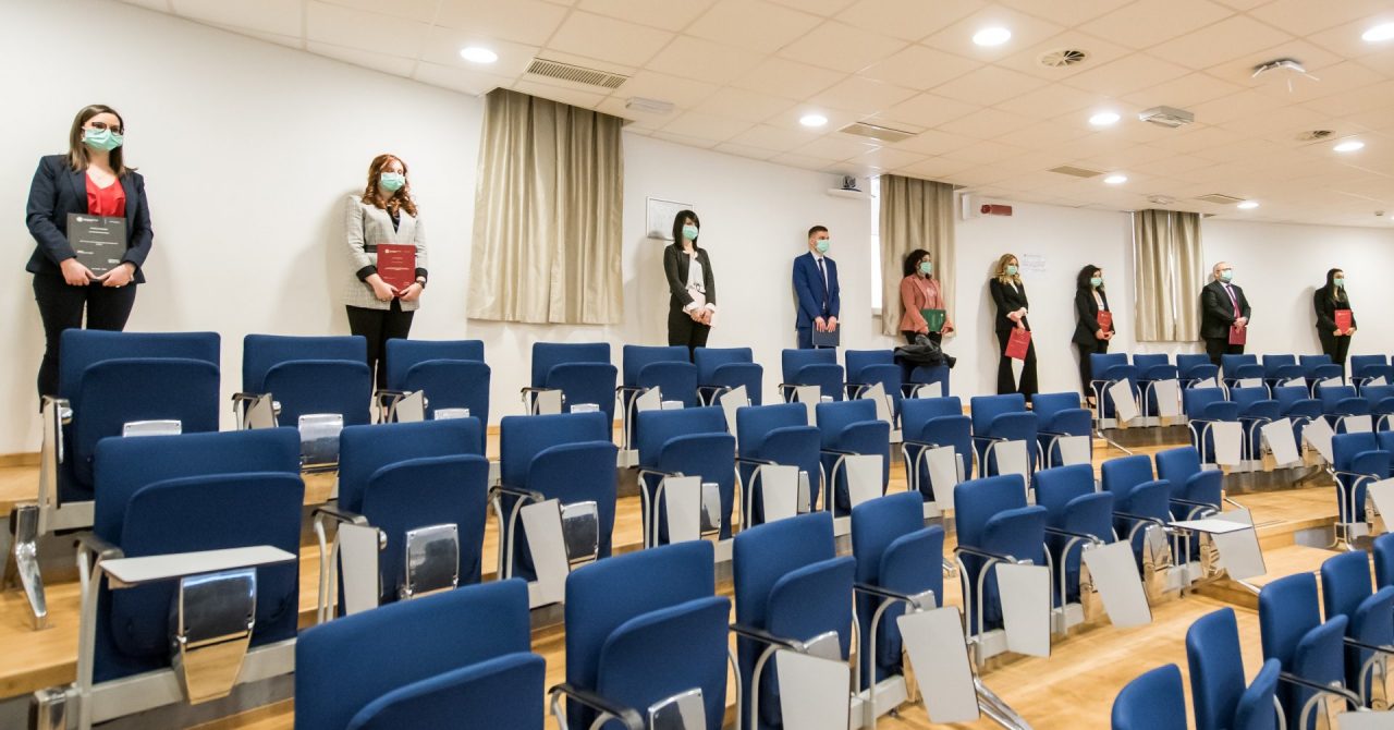 Un anno di pandemia all’Insubria: dopo 650mila ore di online, si torna in aula con la web app