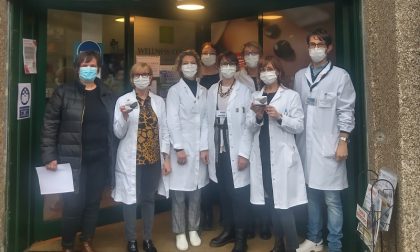 Dalla Farmacia San Giulio donati quattro saturimetri