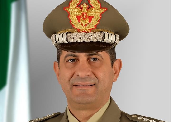 Cambio al vertice della struttura d’emergenza Covid: fuori Arcuri, dentro il generale Figliuolo