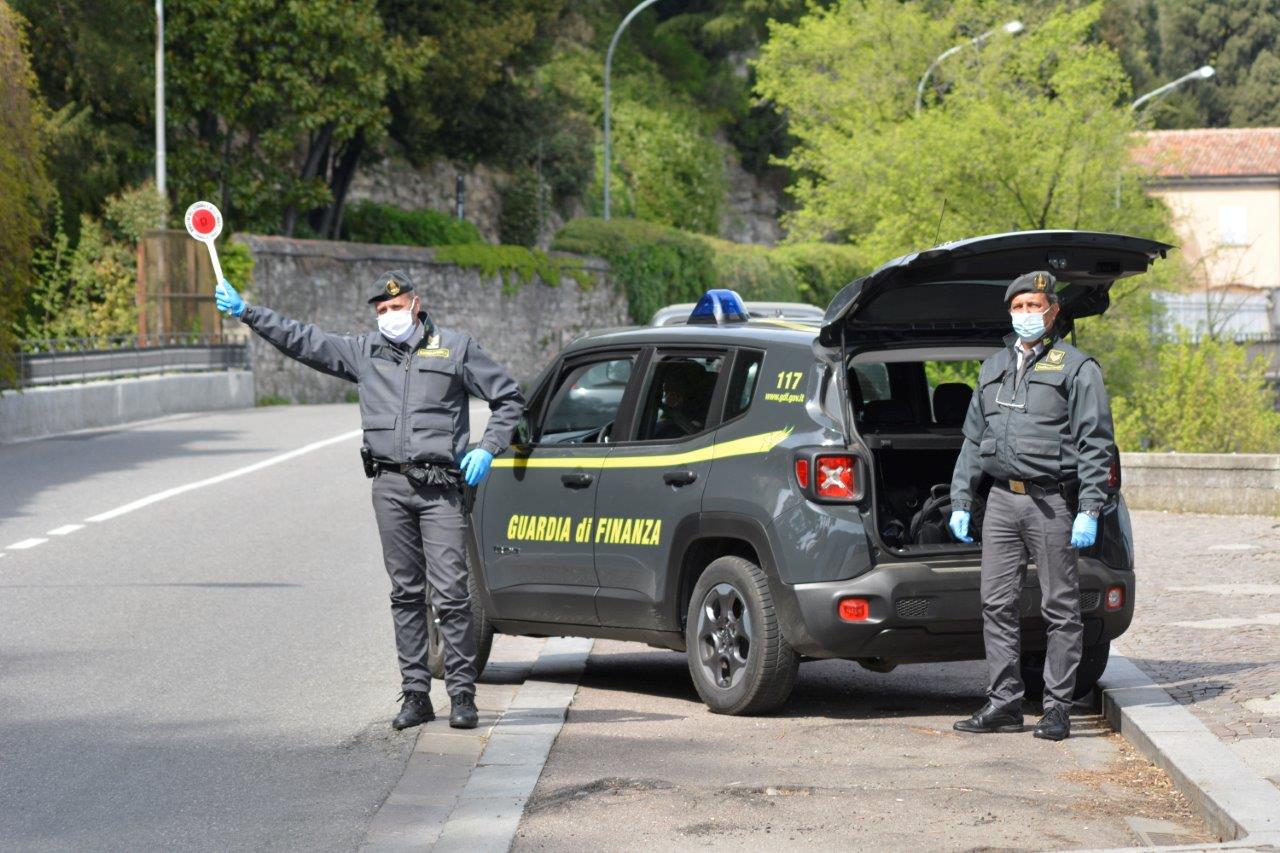 Ricercato per furto dal 2018, fermato “per caso” e arrestato a Lomazzo