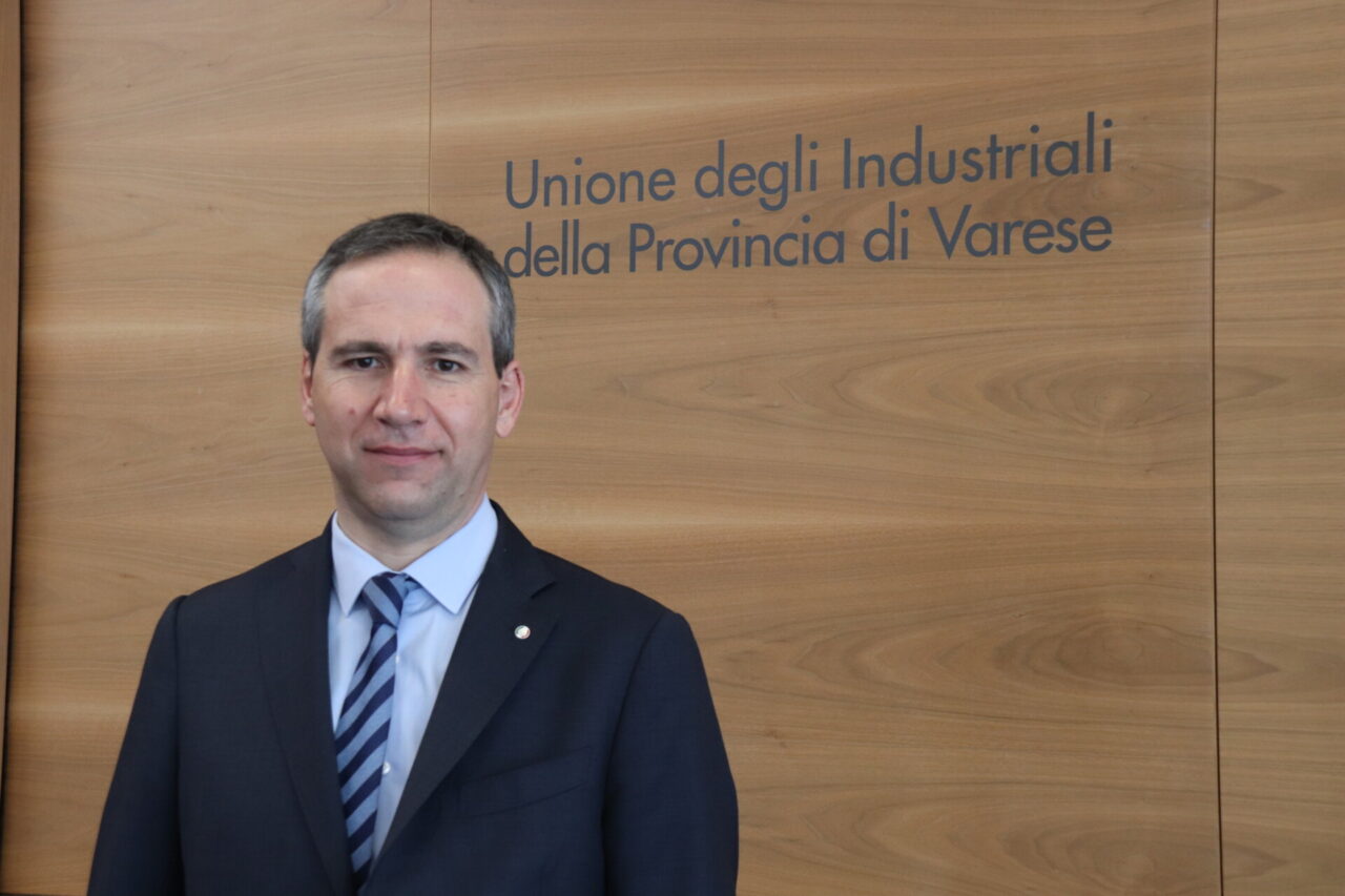 Giorgia Telch della  Salvo D’Acquisto di Lonate vince il concorso del comitato per la Piccola industria