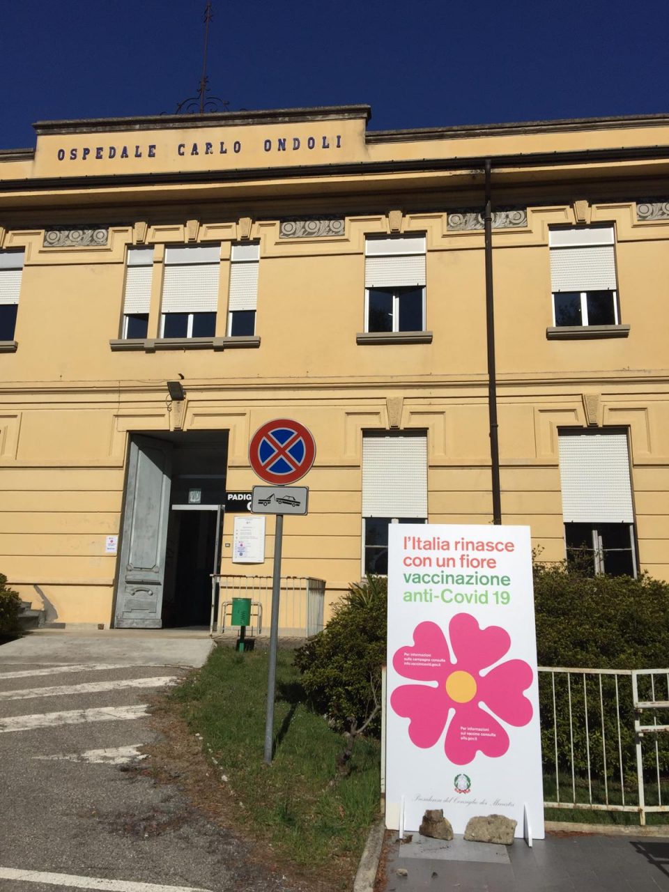 Vaccini: 1600 somministrazioni a Viggiù, oggi 198 over 80 vaccinati in Sette Laghi