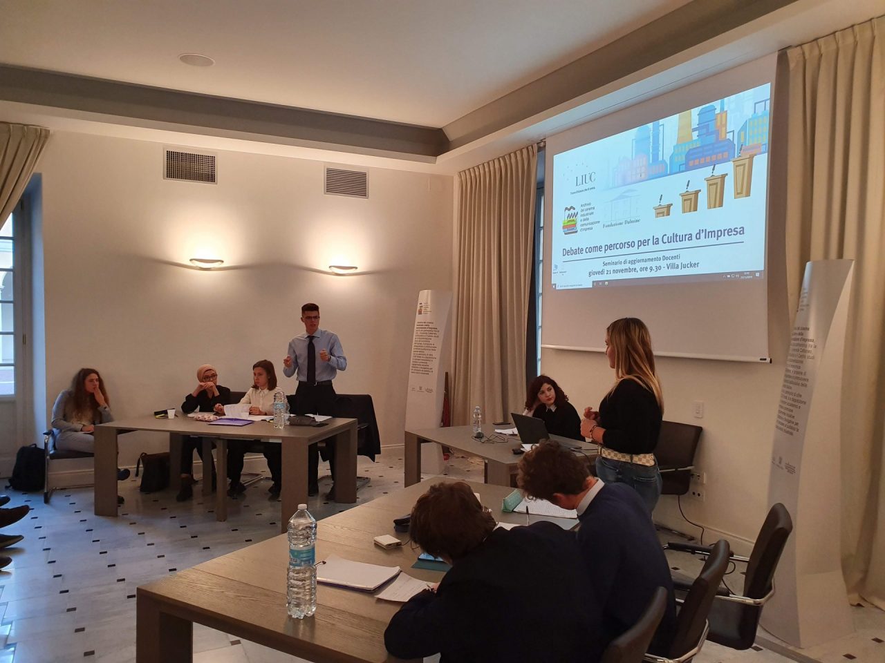 Primo torneo nazionale di debate sulla cultura d’impresa con la LIUC