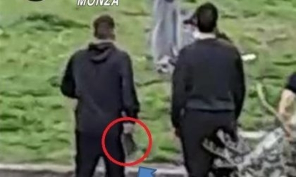 Desio, rissa tra bande per una ragazza: machete e mazza da baseball, sei denunciati