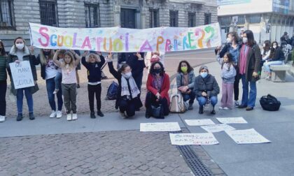 Anche Tradate alla manifestazione a Milano contro la DaD