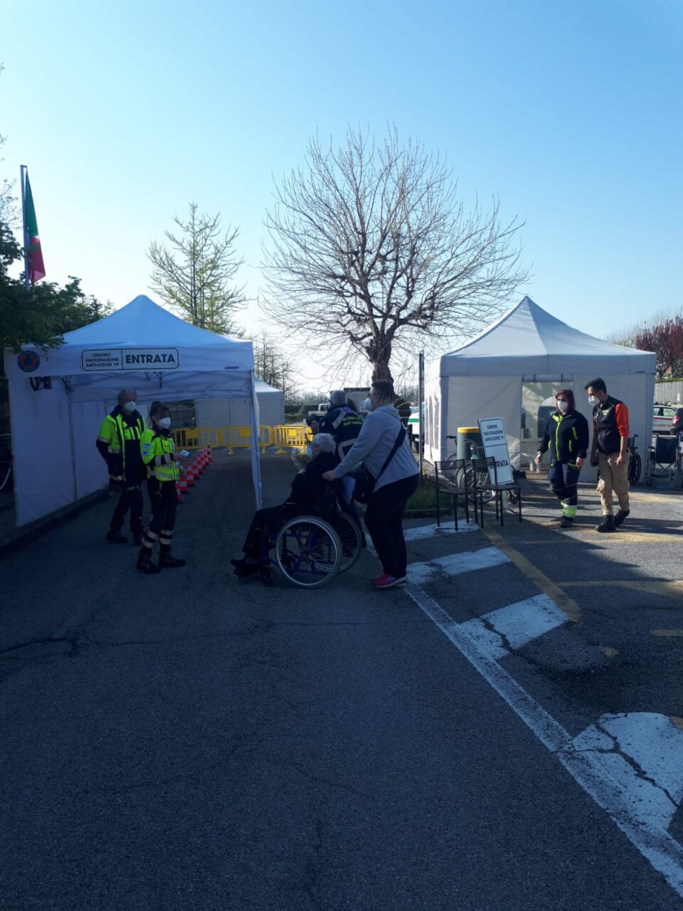 Da oggi al via il centro vaccinale a Lariofiere