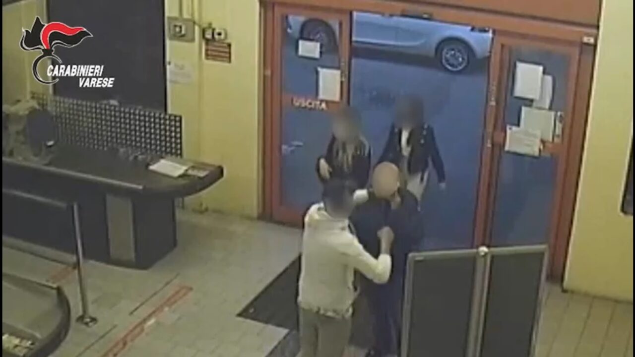 Preso il rapinatore seriale della stazione di Busto Arsizio
