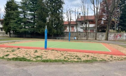 Niente volley al Parco Carducci di Olgiate: qualcuno s'è rubato la rete (nuova)