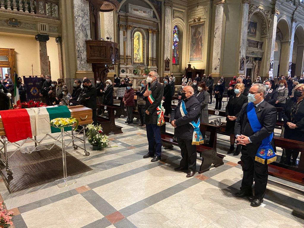 I funerali dell'ex assessore Paolo Strano in Prepositurale