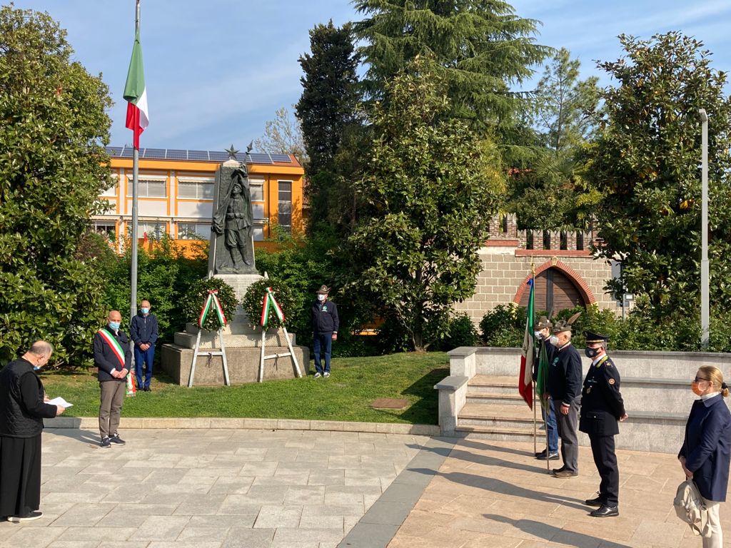 “Il 25 Aprile ci esorta a resistere a procedere tutti insieme per un futuro migliore”