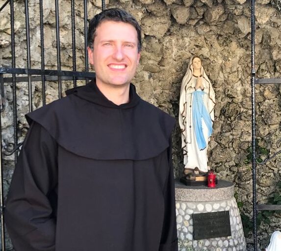 Gerenzano, comunità in festa per Fra Matteo