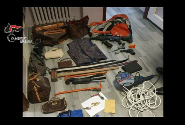 Oltre 60 furti e rapine in abitazione pochi mesi: sgominata la “banda del Suv”