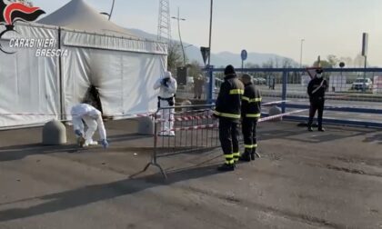 Molotov contro il centro vaccinale di Brescia: in carcere due no vax