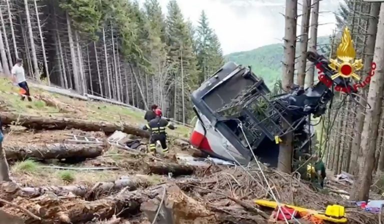Mottarone, le conclusioni della perizia: la fune era già corrosa