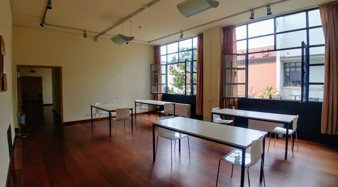 La Frera riparte: da oggi riaperte sala studio e postazioni internet